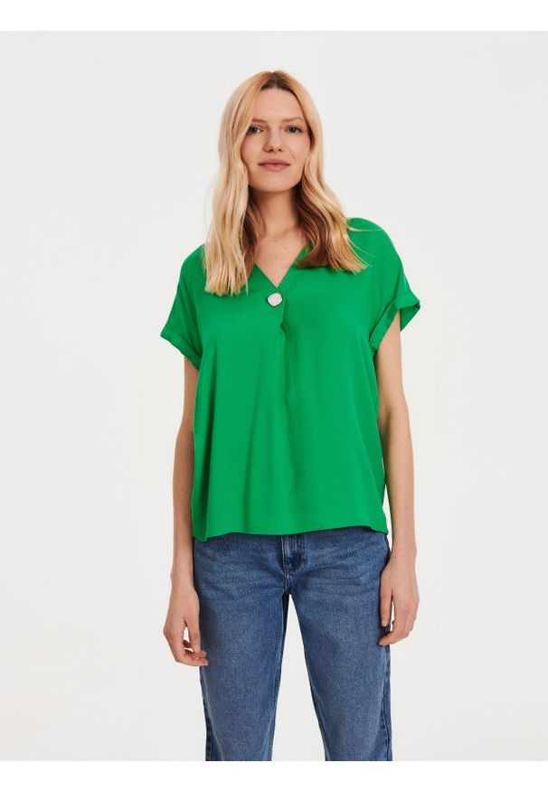 Reserved - Bluzka z wiskozy - zielony. Kolor: zielony. Materiał: wiskoza
