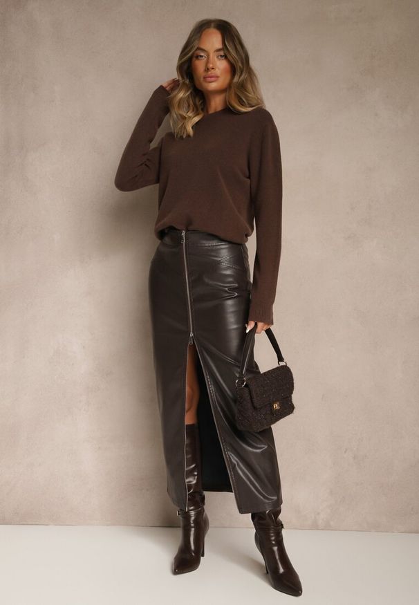 Renee - Brązowy Casualowy Sweter z Wełną i Wiskozą Lussare. Okazja: na co dzień. Kolor: brązowy. Materiał: wełna, wiskoza. Styl: casual