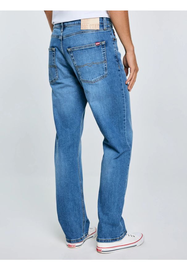 Big-Star - Jeansy męskie z prostą nogawką niebieskie Colt 234. Stan: podwyższony. Kolor: niebieski. Styl: vintage, retro, elegancki