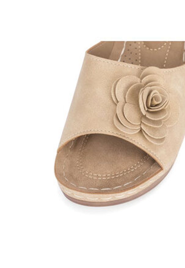 Clara Barson Klapki WYL05010-29 Beżowy. Kolor: beżowy. Materiał: syntetyk, skóra