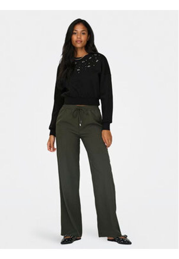 only - ONLY Bluza Suzi 15331166 Czarny Regular Fit. Kolor: czarny. Materiał: bawełna, syntetyk