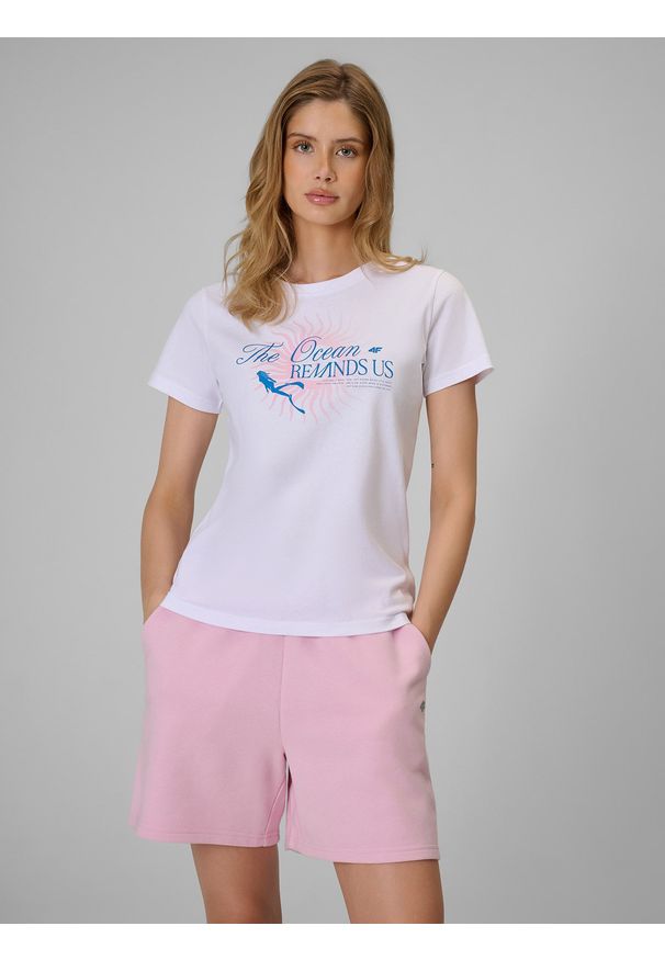 4f - 4F T-shirt regular z nadrukiem damski - biały S. Okazja: na co dzień, na spacer, do pracy. Kolor: biały. Materiał: materiał, bawełna. Wzór: nadruk. Styl: casual
