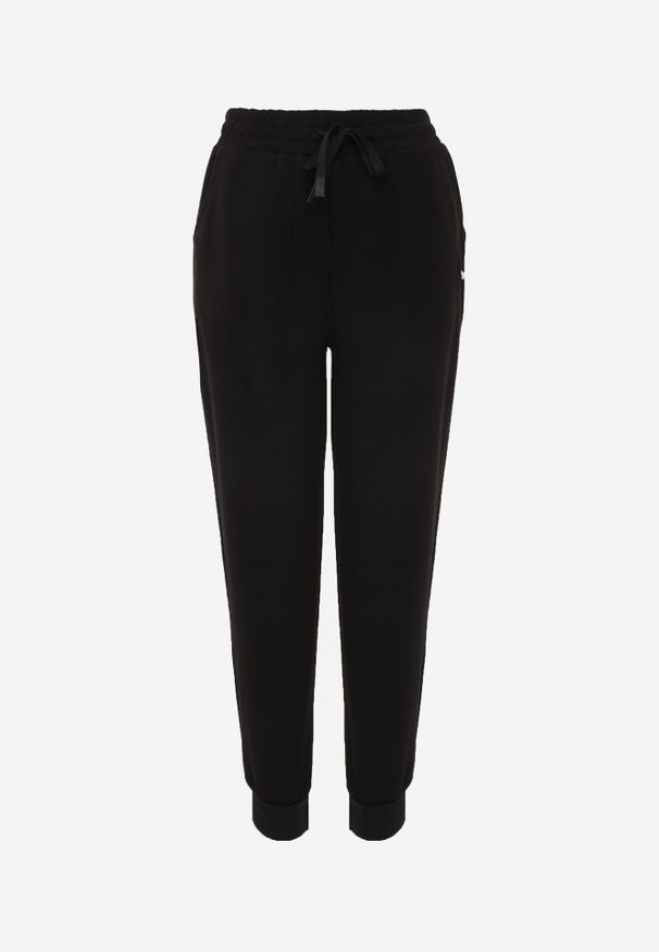 Born2be - Czarne Spodnie Dresowe Joggery z Wysokim Stanem i Ściągaczami przy Kostkach Janlea. Okazja: do domu, na co dzień, na spacer. Stan: podwyższony. Kolor: czarny. Materiał: dresówka. Długość: krótkie. Styl: sportowy, klasyczny, casual