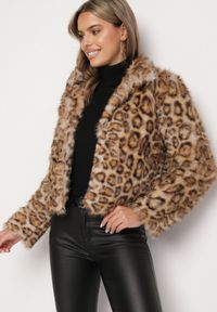 Born2be - Brązowa Kurtka Futerko z Wiskozą w Panterkę z Wsuwanymi Kieszeniami Eltinnia. Okazja: na co dzień. Typ kołnierza: golf. Kolor: brązowy. Materiał: wiskoza, futro. Wzór: motyw zwierzęcy. Styl: wizytowy, casual #4