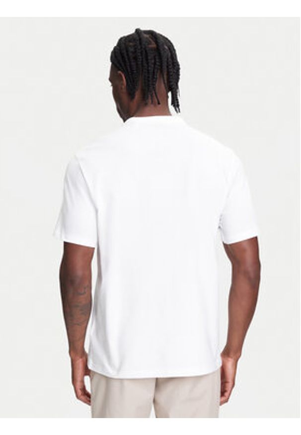 Guess T-Shirt M5YI22 K8FQ4 Biały Regular Fit. Kolor: biały. Materiał: bawełna