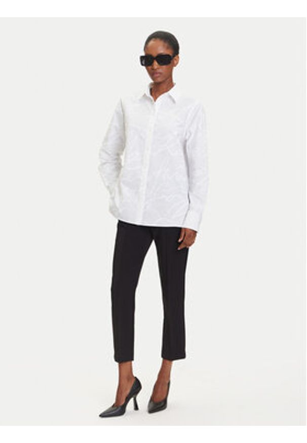 Karl Lagerfeld - KARL LAGERFELD Koszula A3W11021 Biały Regular Fit. Typ kołnierza: dekolt w karo. Kolor: biały. Materiał: bawełna