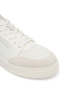 Emporio Armani Sneakersy EM004836 AF24321 M0360 Biały. Kolor: biały. Materiał: skóra #4