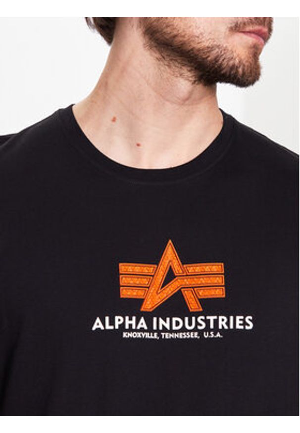 Alpha Industries T-Shirt Basic 100501RB Czarny Regular Fit. Kolor: czarny. Materiał: bawełna