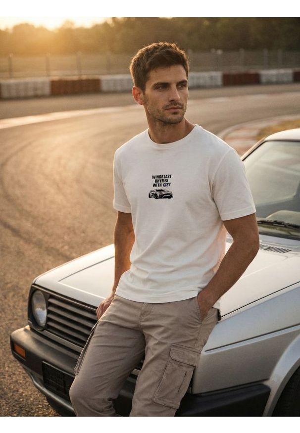 Sinsay - Bawełniana koszulka z napisem - kremowy. Kolor: kremowy. Materiał: bawełna. Wzór: napisy