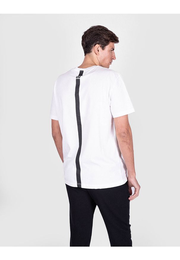 Les Hommes T-shirt "Community" | UHT251 700P | Reserved Community Oversized T-Shirt | Mężczyzna | Czarny, Biały. Okazja: na co dzień. Kolor: biały, wielokolorowy, czarny. Materiał: bawełna. Wzór: nadruk. Styl: casual