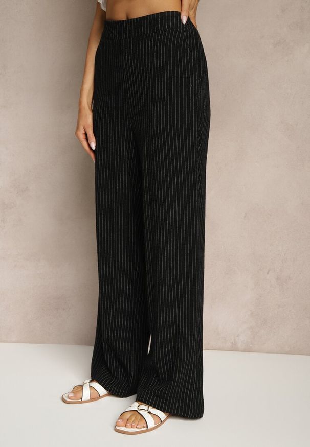 Renee - Czarne Szerokie Spodnie High Waist z Lnu i Bawełny Ivelpio. Okazja: na co dzień. Stan: podwyższony. Kolor: czarny. Materiał: bawełna, len. Styl: klasyczny, elegancki, casual