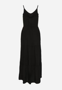 Born2be - Czarna Wiskozowa Sukienka o Rozkloszowanym Kroju na Ramiączkach Flenore. Okazja: na co dzień, na spacer. Kolor: czarny. Materiał: wiskoza. Długość rękawa: na ramiączkach. Sezon: lato. Typ sukienki: rozkloszowane. Styl: casual, elegancki #4