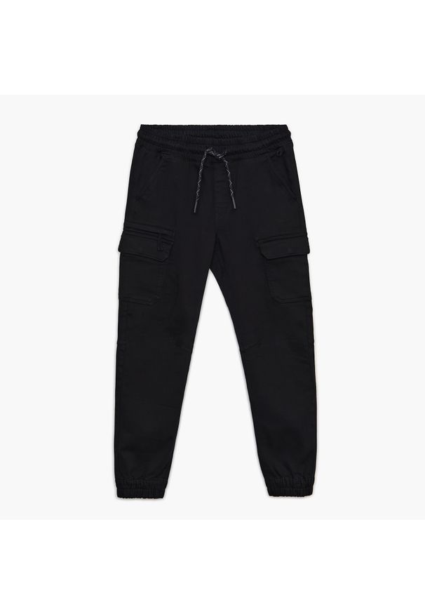 Cropp - Czarne joggery męskie slim - Czarny. Kolor: czarny. Materiał: bawełna, tkanina