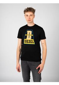 Diesel T-shirt "T-Diegor" | A10376-0GRAI | Mężczyzna | Czarny. Okazja: na co dzień. Kolor: czarny. Materiał: bawełna. Wzór: nadruk. Styl: klasyczny, elegancki, casual #4