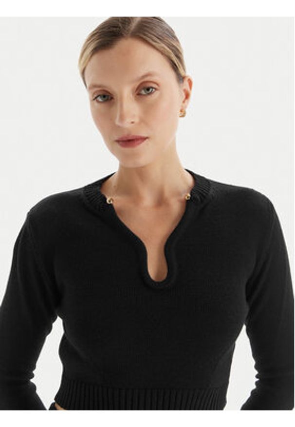 SIMONA CORSELLINI - Simona Corsellini Sweter A25CPMGE0601 Czarny Slim Fit. Kolor: czarny. Materiał: wiskoza