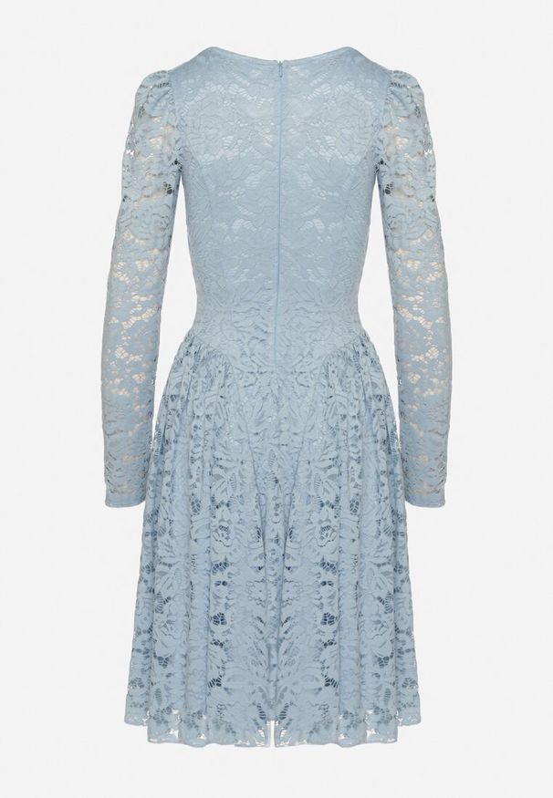 Born2be - Niebieska Sukienka Koronkowa o Rozkloszowanym Kroju Telomira. Okazja: na co dzień. Kolor: niebieski. Materiał: koronka. Długość rękawa: długi rękaw. Typ sukienki: rozkloszowane, proste. Styl: casual, klasyczny