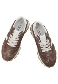 Sneakersy damskie S.Barski, sportowy fason sznurowanie stabilna podeszwa dobra przyczepność wygodna konstrukcja miękkie wnętrze, brązowe, LR61-7097. Okazja: na co dzień. Zapięcie: sznurówki. Kolor: brązowy. Materiał: jeans, zamsz. Szerokość cholewki: normalna #5