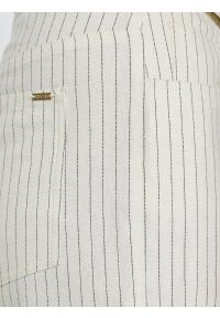 Big-Star - Spodnie damskie lniane z szeroką nogawką w prążek kremowe Kinnisi 102. Stan: podwyższony. Kolor: kremowy. Materiał: len. Wzór: prążki. Styl: wizytowy #5