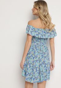 Born2be - Niebieska Sukienka z Bawełny Typu Hiszpanka z Falbankami w Kwiaty Aenne. Okazja: na spacer, na imprezę. Typ kołnierza: kołnierz z falbankami, dekolt hiszpanka. Kolor: niebieski. Materiał: bawełna. Wzór: kwiaty. Sezon: lato. Styl: elegancki #4