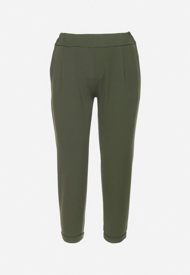 Born2be - Zielone Spodnie 3/4 z Gumką w Talii i Kieszeniami Saivie. Kolor: zielony. Styl: elegancki