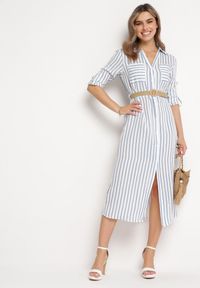 Born2be - Biało-Niebieska Jasna Sukienka Midi w Koszulowym Stylu z Lnem i Paskiem z Klamrą Egogia. Okazja: na co dzień. Kolor: biały. Materiał: len. Długość rękawa: długi rękaw. Wzór: aplikacja. Typ sukienki: koszulowe. Styl: casual, elegancki, klasyczny. Długość: midi #1