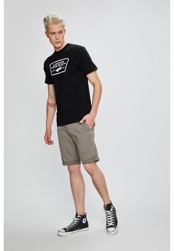 Vans - T-shirt. Okazja: na co dzień. Kolor: czarny. Materiał: dzianina. Wzór: nadruk. Styl: casual