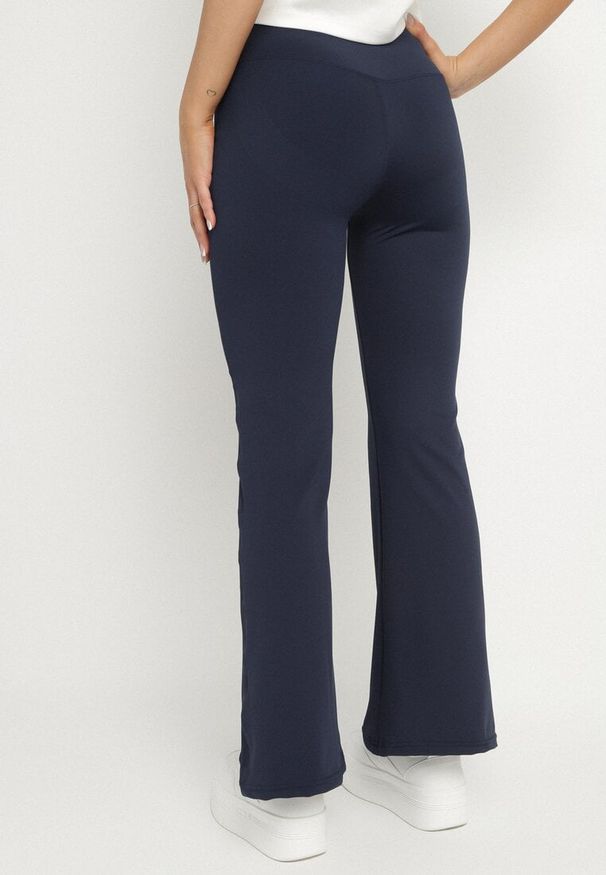 Born2be - Granatowe Spodnie Legginsy Typu Dzwony z Wysokim Stanem Melonell. Stan: podwyższony. Kolor: niebieski
