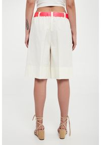 Twinset Milano - Szorty damskie z lnem TWISNET ACTITUDE. Materiał: len