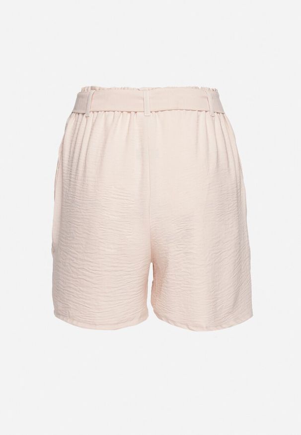 Born2be - Beżowe Bermudy Szorty z Gumką w Pasie i Materiałowym Paskiem z Wysokim Stanem Qualetta. Stan: podwyższony. Kolor: beżowy. Materiał: materiał. Styl: elegancki