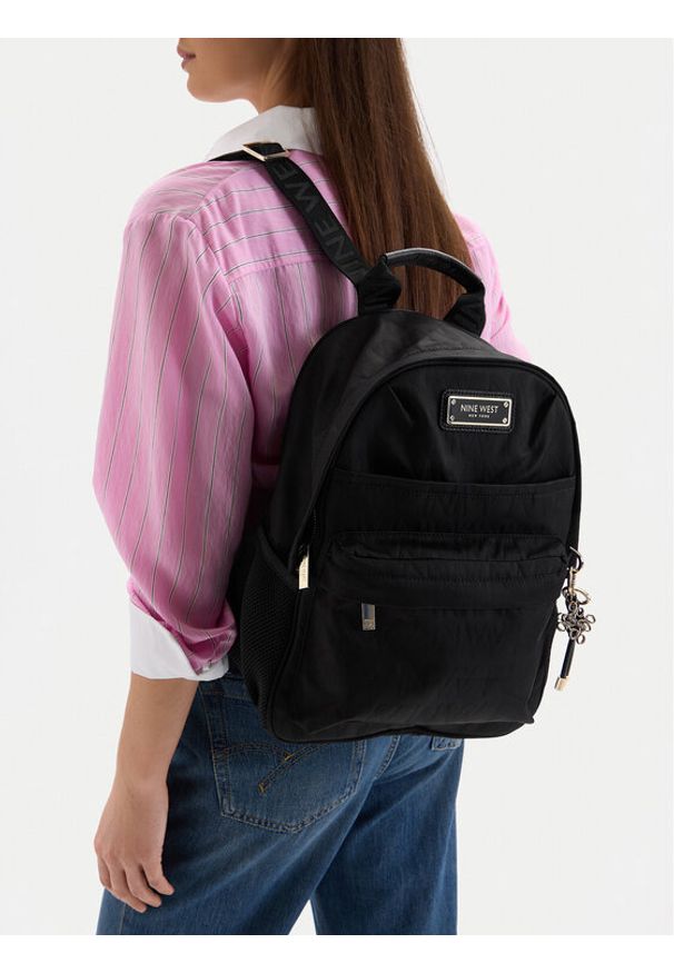 Nine West Plecak CEO-Callina-LA374-4692 Czarny. Kolor: czarny. Materiał: materiał