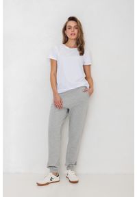SPODNIE JOGGERS SZARY MELANŻ XS - Flawless. Kolor: szary. Materiał: materiał, skóra, dresówka, bawełna. Wzór: melanż. Sport: joga i pilates