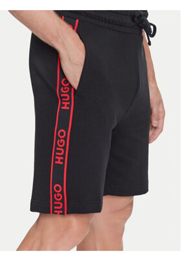Hugo - HUGO Szorty sportowe Liam 50540936 Czarny Regular Fit. Kolor: czarny. Materiał: bawełna. Styl: sportowy