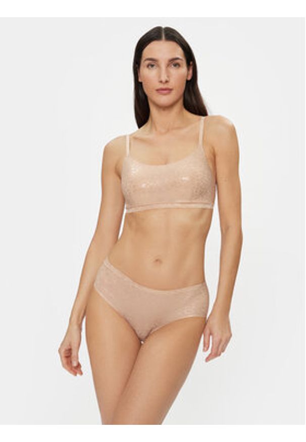Chantelle Figi klasyczne Soft Stretch C11DB4 Beżowy. Kolor: beżowy. Materiał: syntetyk