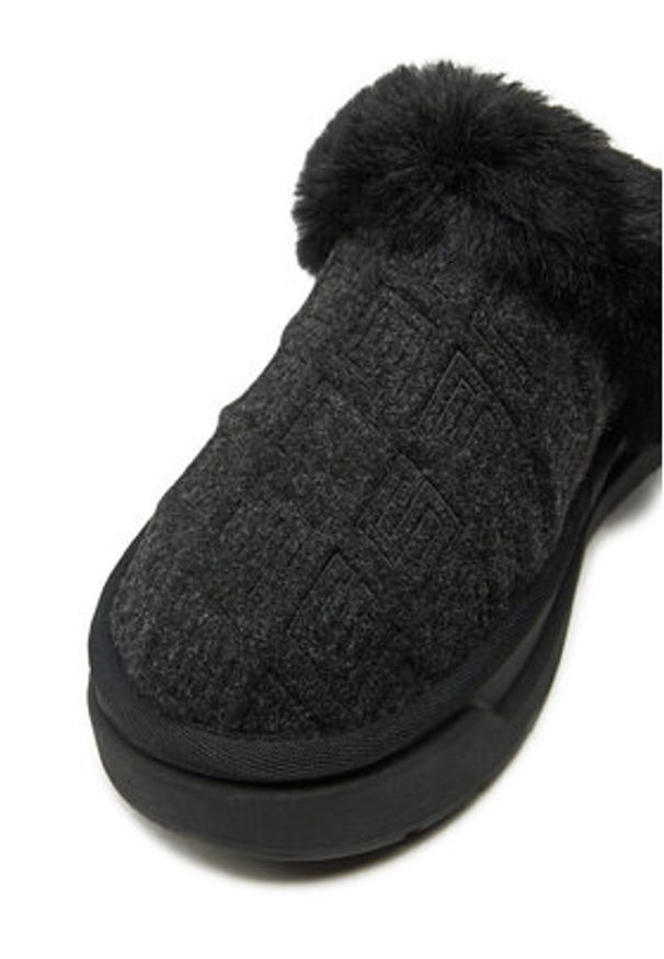 Guess Kapcie Unika FLFUKA FAL06 Czarny. Kolor: czarny. Materiał: syntetyk