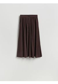 Reserved - Spódnica z wiskozą - ciemnobrązowy. Kolor: brązowy. Materiał: wiskoza. Wzór: gładki