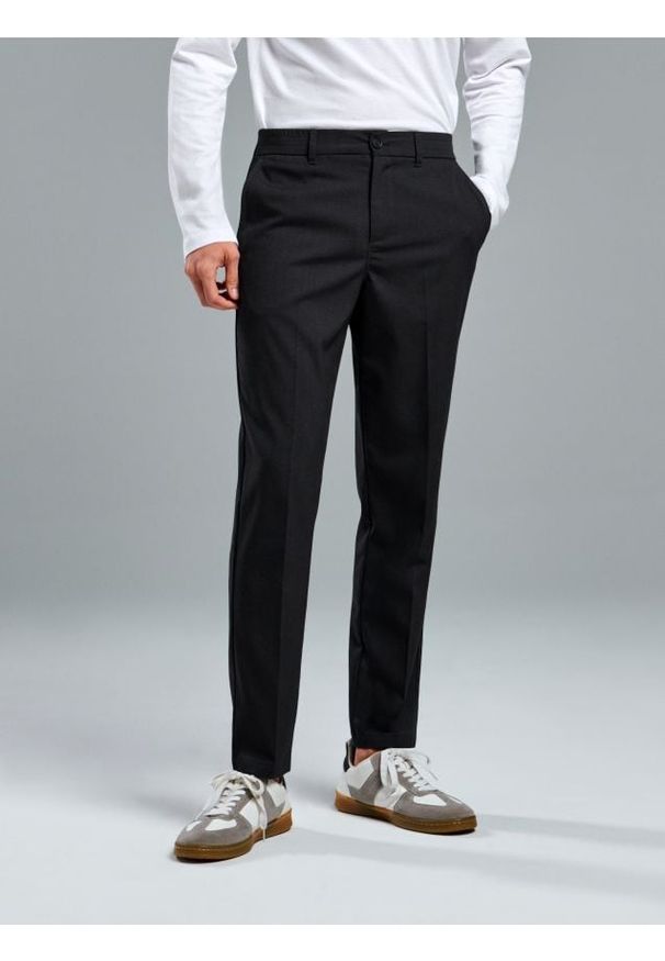 Sinsay - Spodnie chino - szary. Kolor: szary