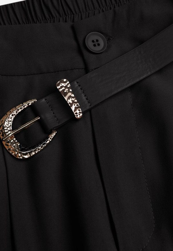 Renee - Czarne Garniturowe Spodnie Szerokie z Wiskozy z Paskiem Moun. Kolor: czarny. Materiał: wiskoza. Styl: elegancki