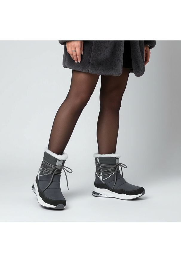 Big-Star - Botki damskie Big Star, skóra naturalna z elementami tekstylnymi ocieplana cholewka z miękkim kołnierzem regulacja sznurkiem wzmocniona podeszwa o wy. Okazja: na spacer, na co dzień. Kolor: szary. Materiał: skóra. Szerokość cholewki: normalna. Sezon: zima. Styl: casual, klasyczny, sportowy