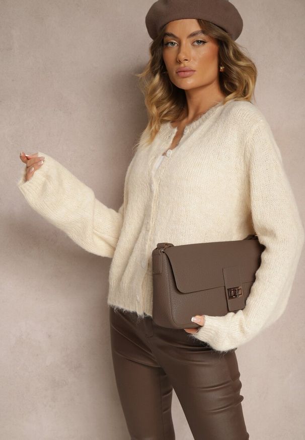 Renee - Beżowy Klasyczny Kardigan o Prostym Kroju Riavara. Okazja: na spotkanie biznesowe. Kolor: beżowy. Materiał: jeans. Wzór: gładki. Styl: klasyczny