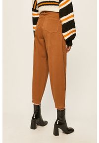 ANSWEAR - Answear - Spodnie. Stan: podwyższony. Kolor: złoty, brązowy, wielokolorowy. Materiał: tkanina, bawełna, materiał. Wzór: gładki #3