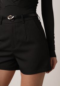 Born2be - Czarne Eleganckie Szorty z Wysokim Stanem i Wąskim Paskiem z Klamrą Rissarah. Okazja: na co dzień. Stan: podwyższony. Kolor: czarny. Wzór: gładki. Styl: elegancki #8
