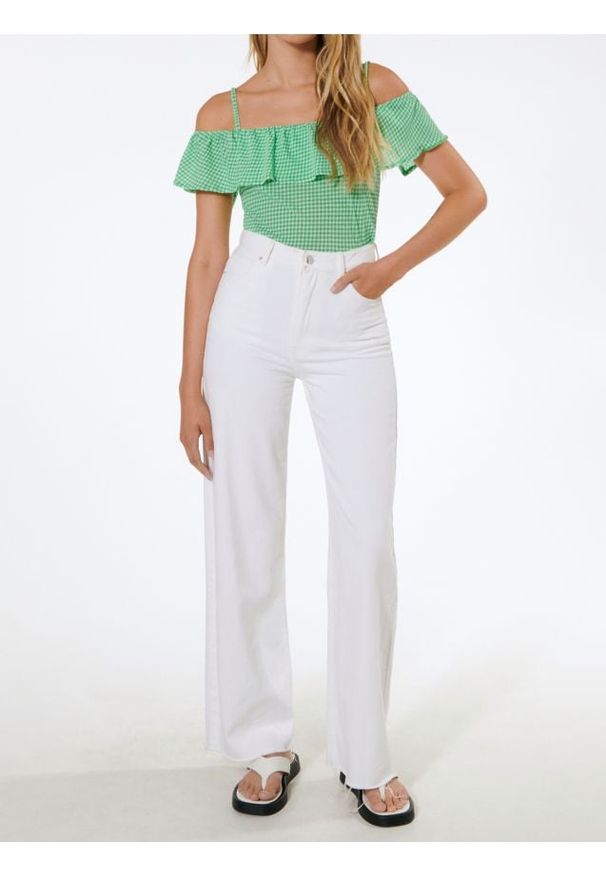 Sinsay - Top na ramiączkach z falbaną przy dekolcie - zielony. Kolor: zielony. Długość rękawa: na ramiączkach