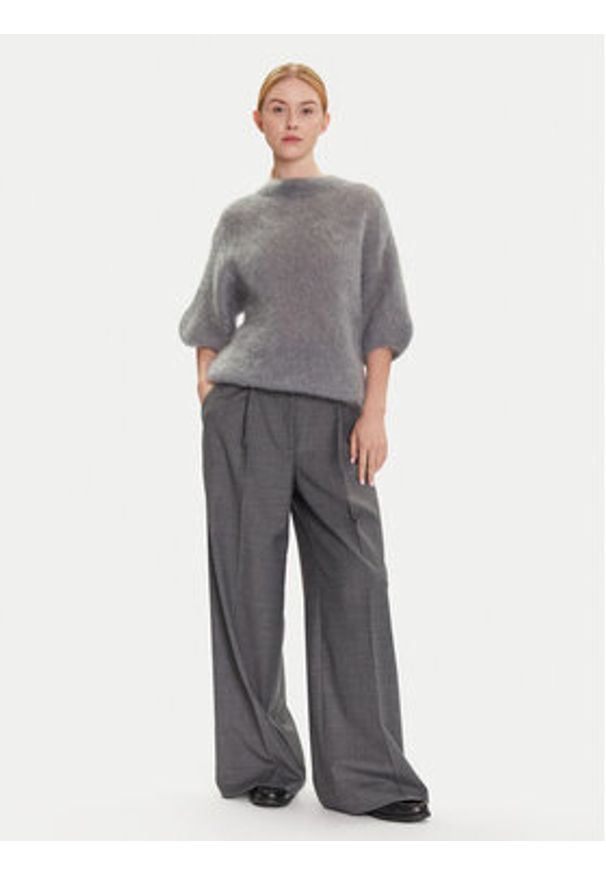 Dixie Sweter M277Y101A Szary Relaxed Fit. Kolor: szary. Materiał: syntetyk
