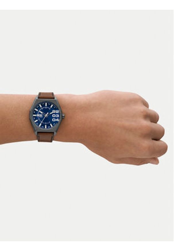 Diesel Zegarek Double Scraper DZ2189 Brązowy. Kolor: brązowy