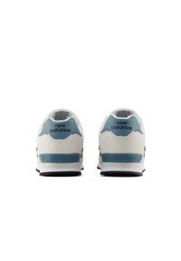 Buty dziecięce New Balance G5744LM – beżowe. Okazja: na co dzień, na uczelnię. Kolor: beżowy. Materiał: zamsz, syntetyk, materiał. Szerokość cholewki: normalna. Model: New Balance 574. Sport: turystyka piesza #5