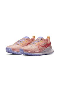 Buty Do Biegania Damskie Nike W React Pegasus Trail 4. Kolor: różowy, niebieski, wielokolorowy. Sport: bieganie