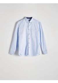 Reserved - Koszula regular fit - jasnoniebieski. Kolor: niebieski. Materiał: tkanina, bawełna
