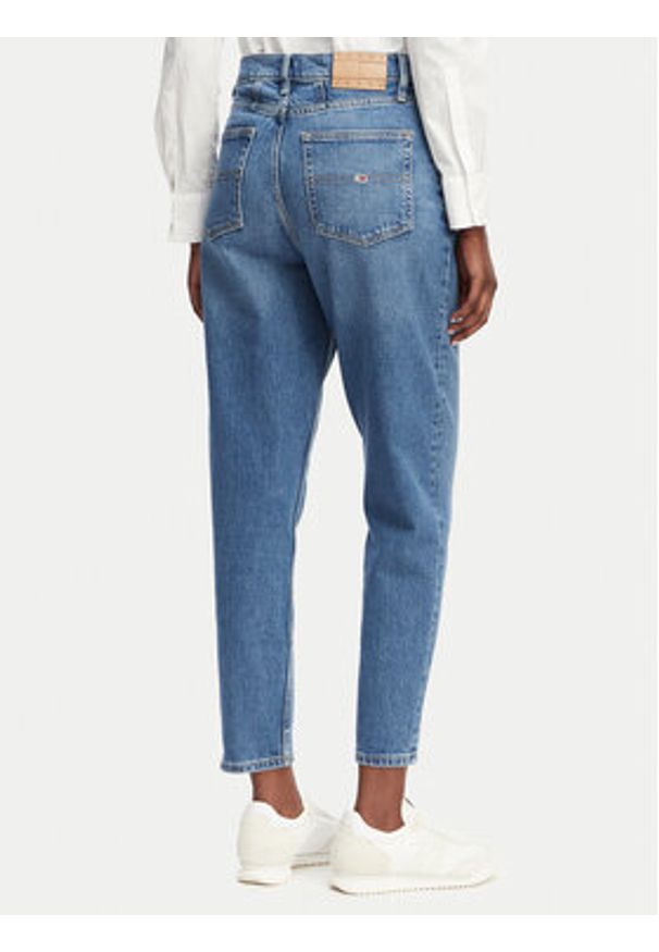 Tommy Jeans Jeansy DW0DW19245 Niebieski Mom Fit. Kolor: niebieski