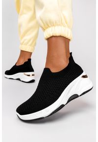 Casu - Czarne sneakersy na koturnie buty sportowe slip on casu 38-3-22-b. Zapięcie: bez zapięcia. Kolor: czarny. Obcas: na koturnie #2