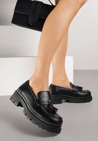 Born2be - Czarne Mokasyny na Grubej Podeszwie z Frędzlami Sewolia. Kolor: czarny. Materiał: jeans #1